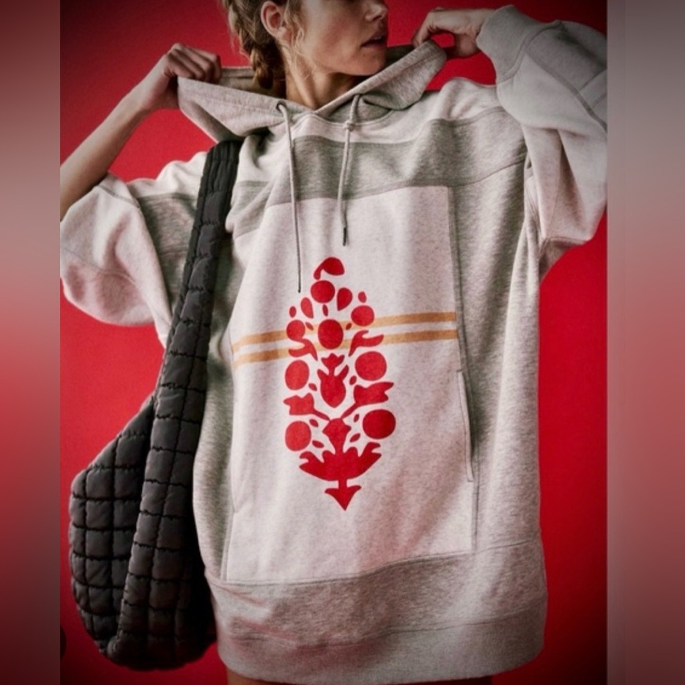 #562 FP MOVEMENT Triple Threat Hoodie Oversized Sweatshirt Small